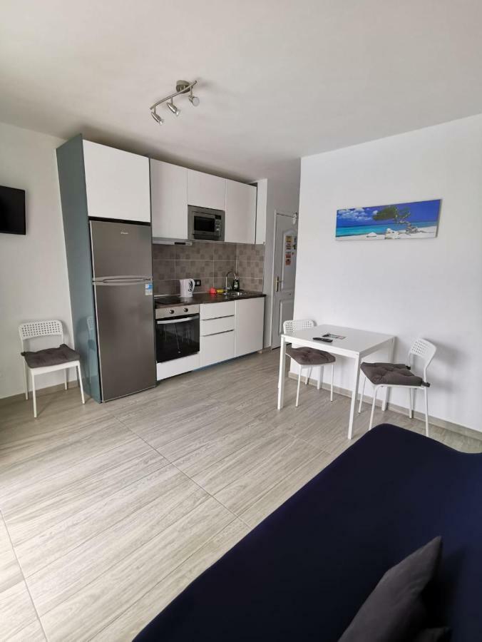 Sun And Relax Apartment Коралео Екстериор снимка
